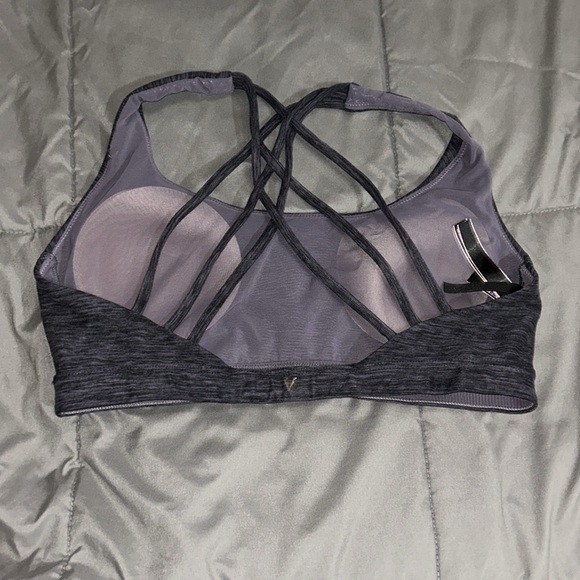Victoria’s secret sport bra - Picture 2 of 3
